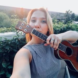 Meet your Posher, Alissa